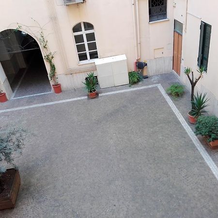 Laterano White Home - Colosseo Рим Экстерьер фото
